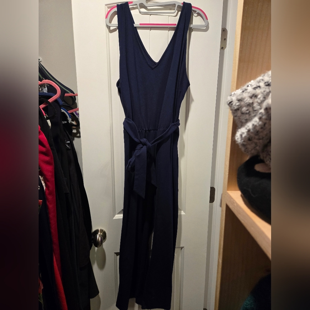 Navy Jumpsuit, jumper overalls. Super cute w/ top underneath